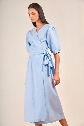 Oferta de Valeriana Dress Linen & Cotton  Light Blue por S/ 278 en Kuna