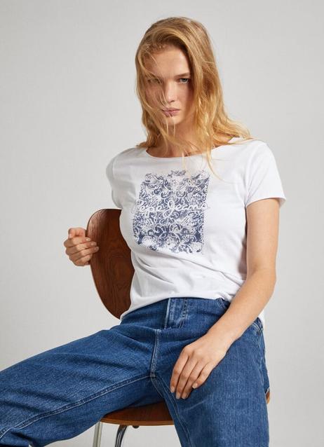 Oferta de RELAXED FIT PRINT LOGO T-SHIRT por S/ 180 en Pepe Jeans