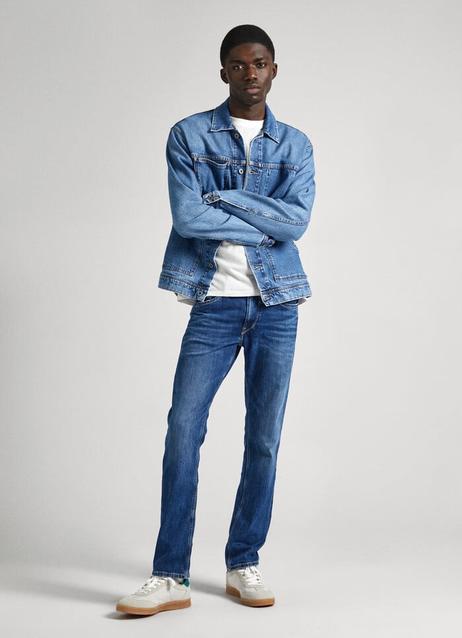 Oferta de REGULAR FIT MID-RISE JEANS - CASH por S/ 410 en Pepe Jeans